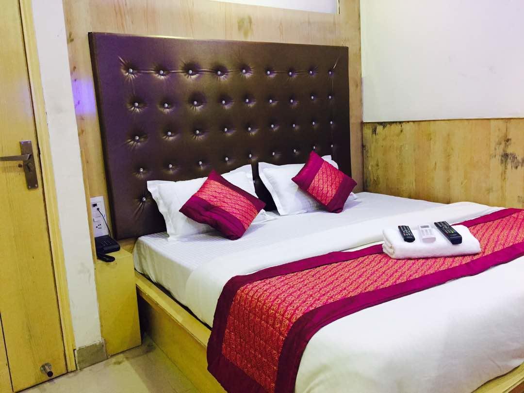 Cottage Lord Krishna Walking Distance From New Delhi Railway Station Exterior photo