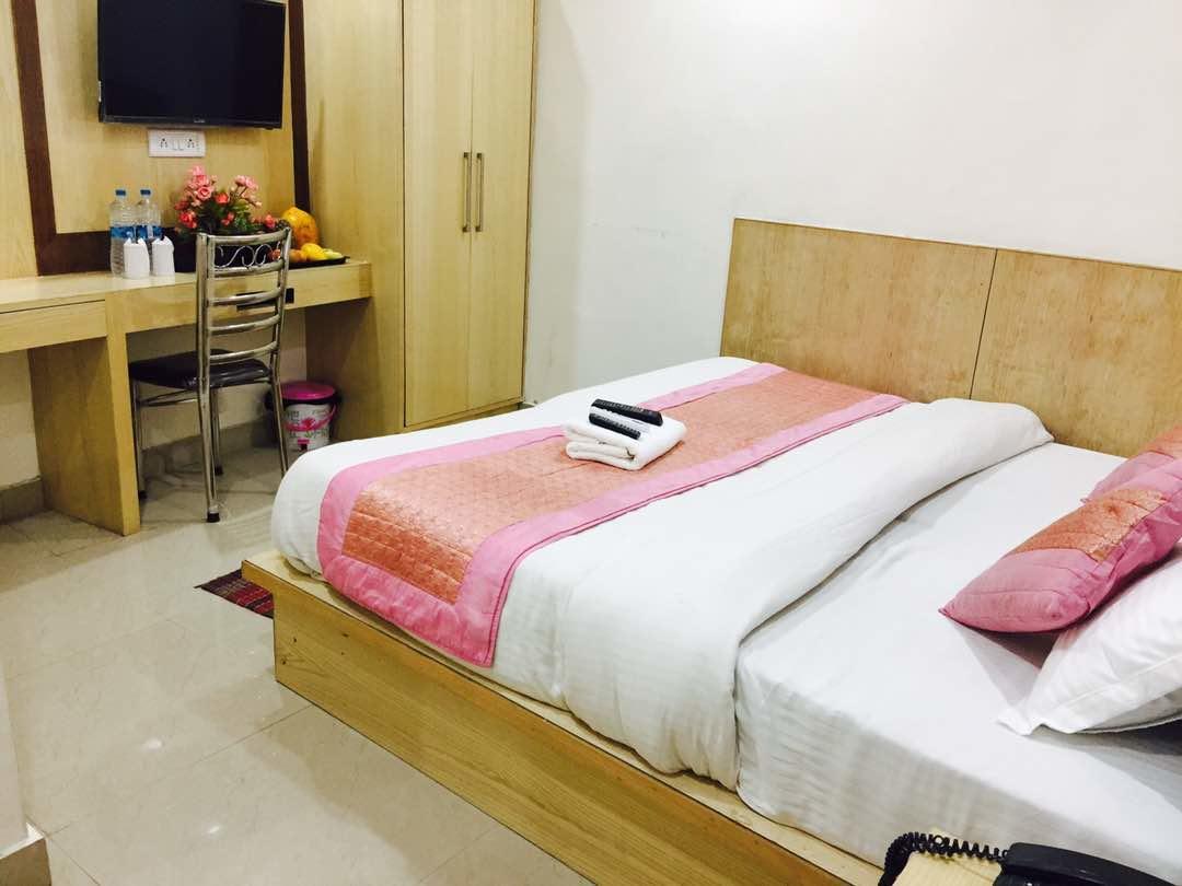 Cottage Lord Krishna Walking Distance From New Delhi Railway Station Exterior photo